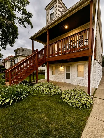 $1,400 | 10327 South Calhoun Avenue, Unit 1, Chicago, IL 60617