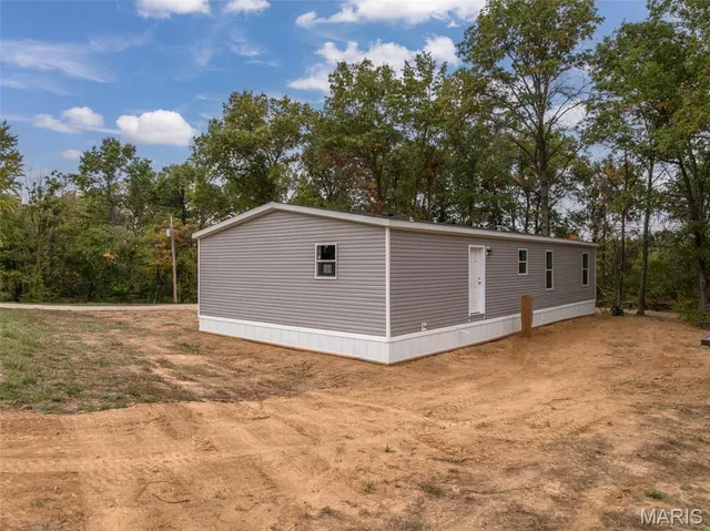 $235,000 | 197 Bluffview Estates, Foley, MO 63347