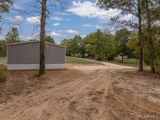 $235,000 | 197 Bluffview Estates, Foley, MO 63347