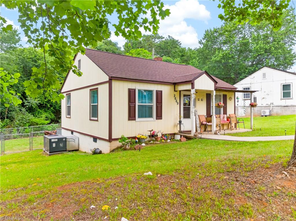 2669 Old Mountain Road Trinity, NC 27370 - Photo 3 of 45