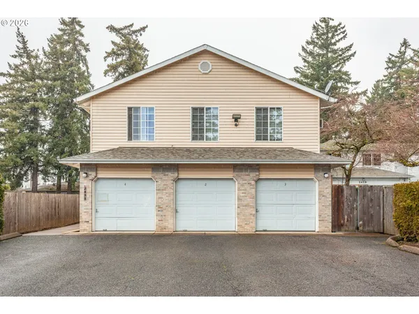 $875,000 | 2431 Southeast 141st Avenue, Portland, OR 97233