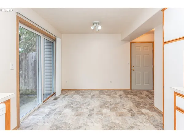 $875,000 | 2431 Southeast 141st Avenue, Portland, OR 97233