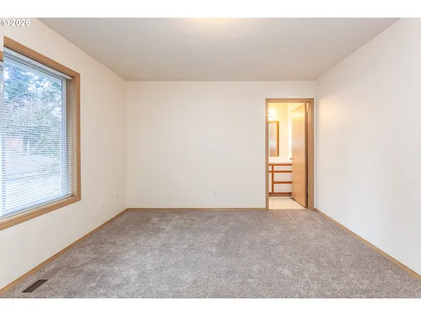 $875,000 | 2431 Southeast 141st Avenue, Portland, OR 97233