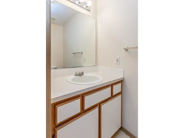 $875,000 | 2431 Southeast 141st Avenue, Portland, OR 97233