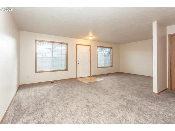 $875,000 | 2431 Southeast 141st Avenue, Portland, OR 97233