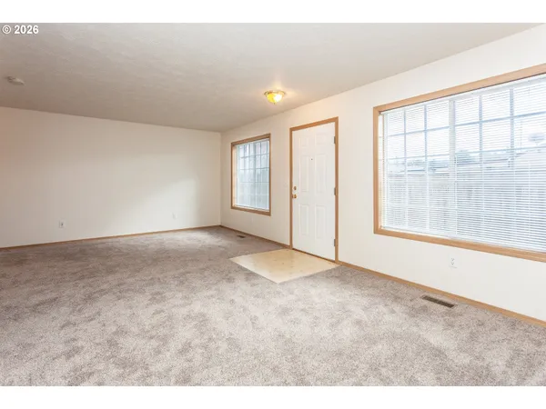 $875,000 | 2431 Southeast 141st Avenue, Portland, OR 97233