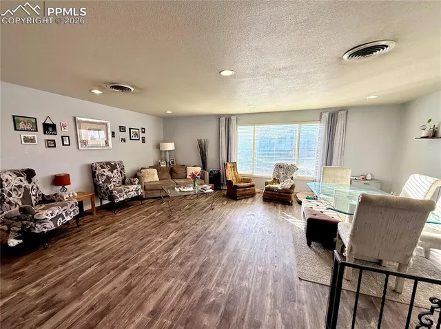 $349,000 | 110 Encino Drive, Pueblo, CO 81005