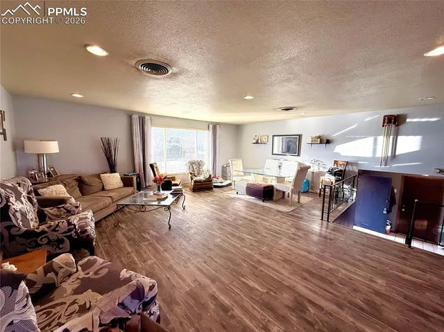 $349,000 | 110 Encino Drive, Pueblo, CO 81005