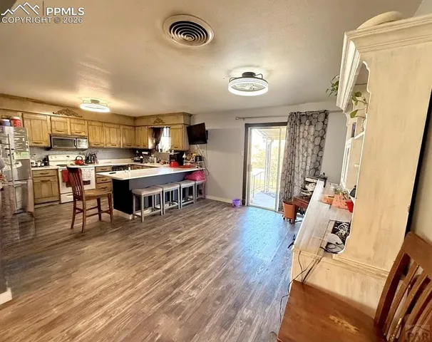 $349,000 | 110 Encino Drive, Pueblo, CO 81005