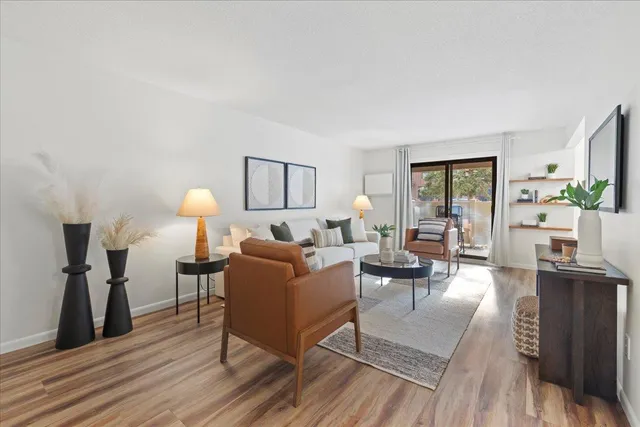 $225,000 | 4530 Park Commons Drive, Unit 123, St. Louis Park, MN 55416