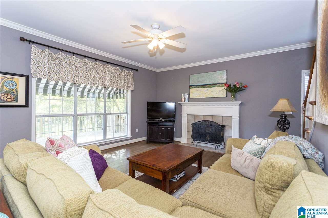 120 Oakbrooke Lane Alabaster, AL 35007 - Photo 14 of 49