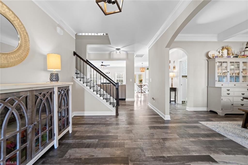 2358 Birch View Drive High Point, NC 27265 - Photo 2 of 31 Foyer