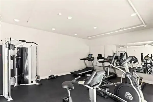 $2,500 | 900 Bartholomew Street, Unit 419, New Orleans, LA 70117