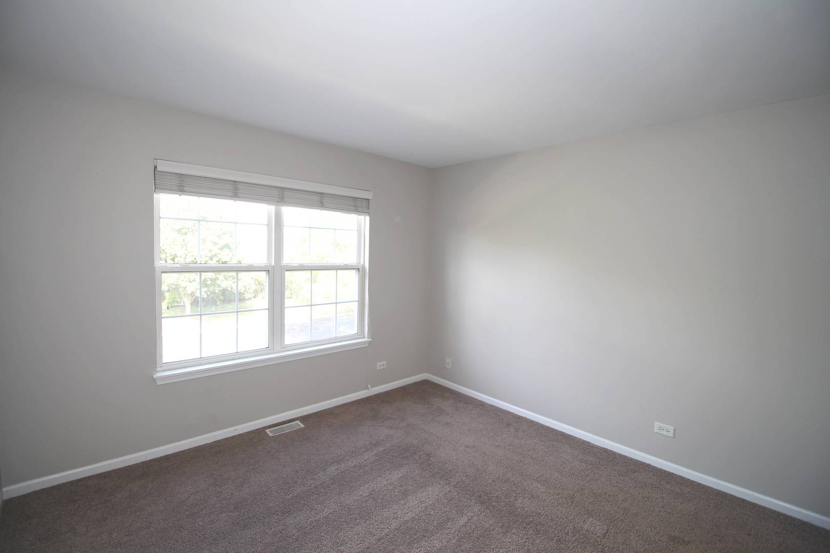 2518 Golf Ridge Circle, Unit 2518 Naperville, IL 60563 - Photo 13 of 27