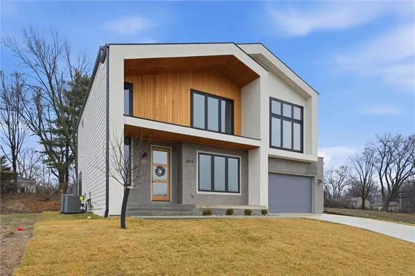 $799,000 | 2614 Northwest 84th Terrace, Kansas City, MO 64154