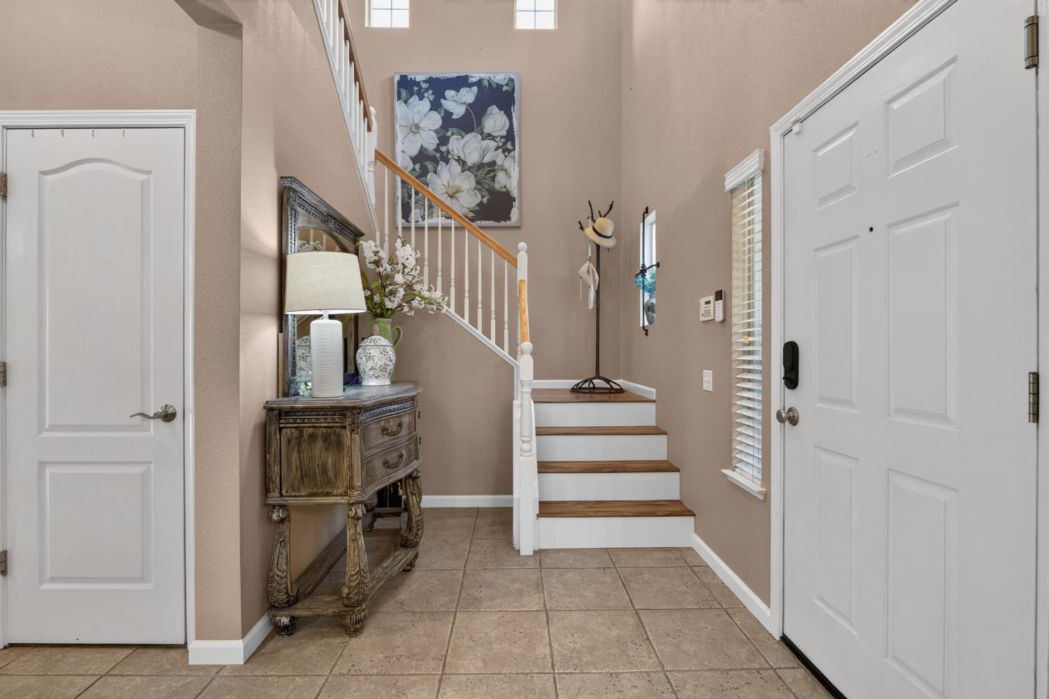 4228 North Kilroy Road Turlock, CA 95382 - Photo 5 of 39 Gallery Image 5