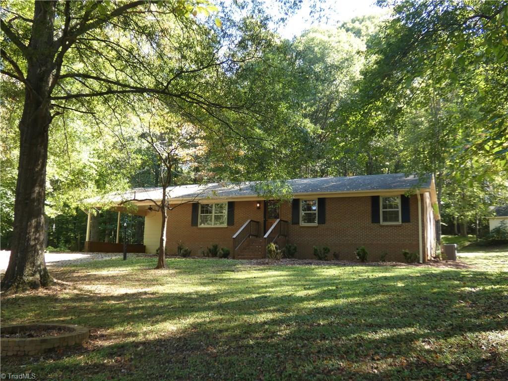 5719 Enfield Road Pfafftown, NC 27040 - Photo 27 of 31 Gallery Image 27