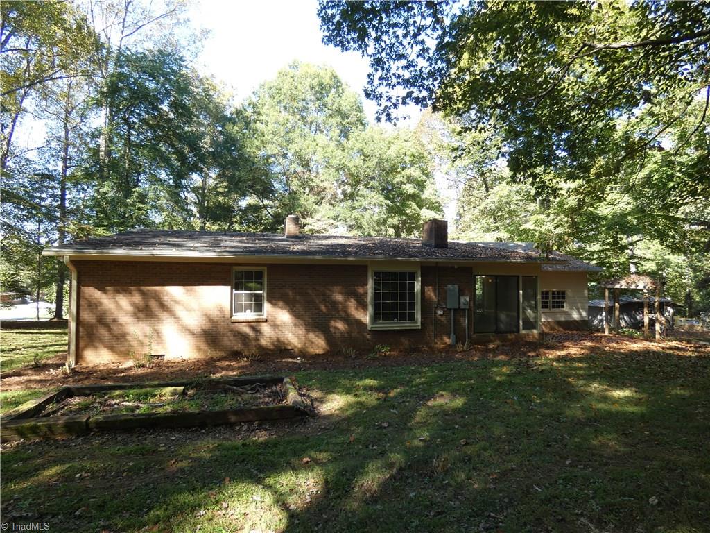 5719 Enfield Road Pfafftown, NC 27040 - Photo 29 of 31 Gallery Image 29