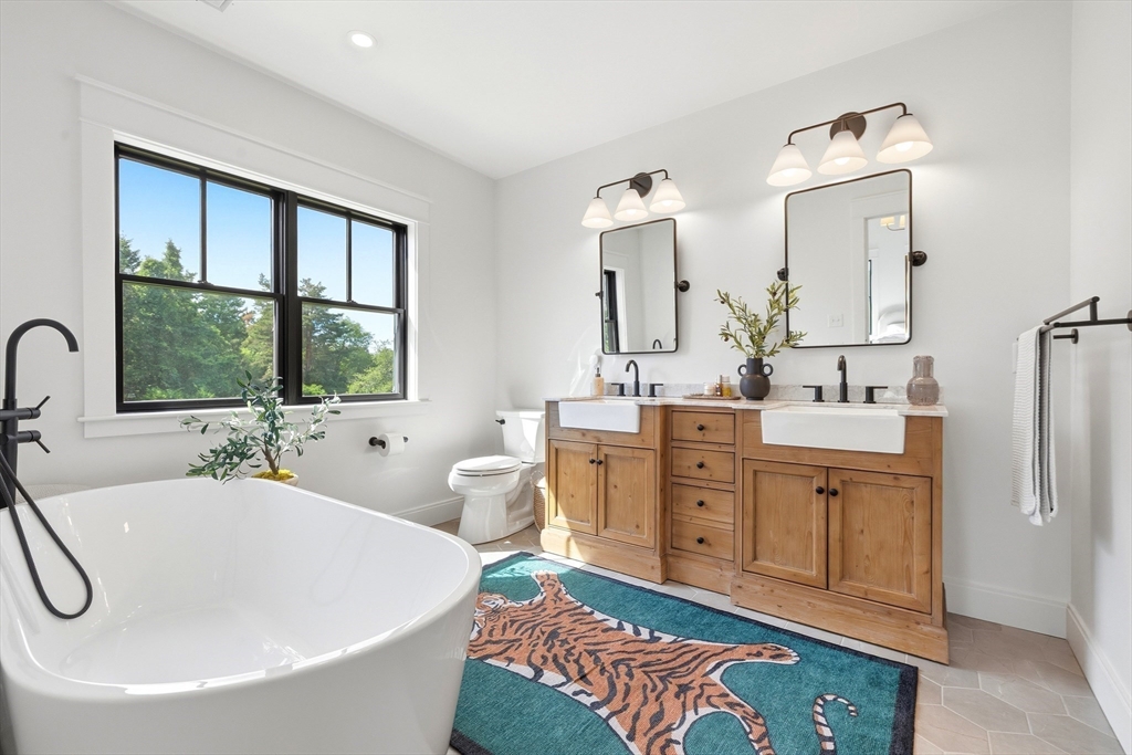 112 Middle Road Newbury, MA 01922 - Photo 21 of 40