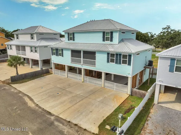 $1,099,000 | 95 Phillip Street, Bay St. Louis, MS 39520