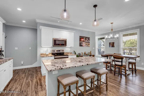 $1,099,000 | 95 Phillip Street, Bay St. Louis, MS 39520