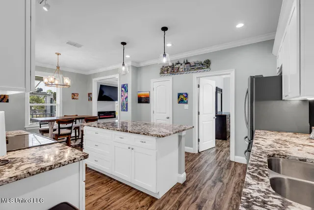 $1,099,000 | 95 Phillip Street, Bay St. Louis, MS 39520