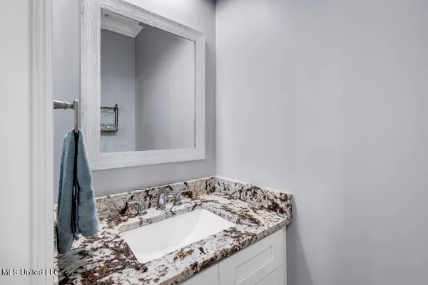 $1,099,000 | 95 Phillip Street, Bay St. Louis, MS 39520