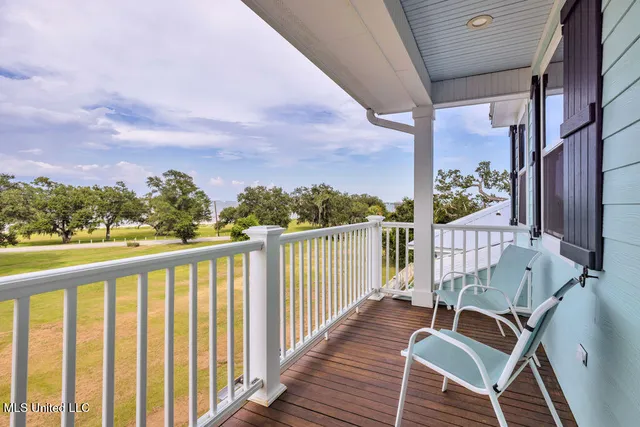 $1,099,000 | 95 Phillip Street, Bay St. Louis, MS 39520