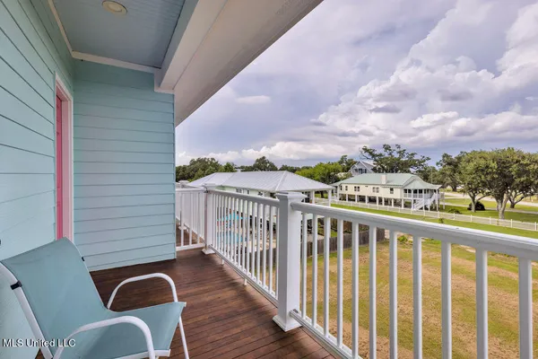 $1,099,000 | 95 Phillip Street, Bay St. Louis, MS 39520