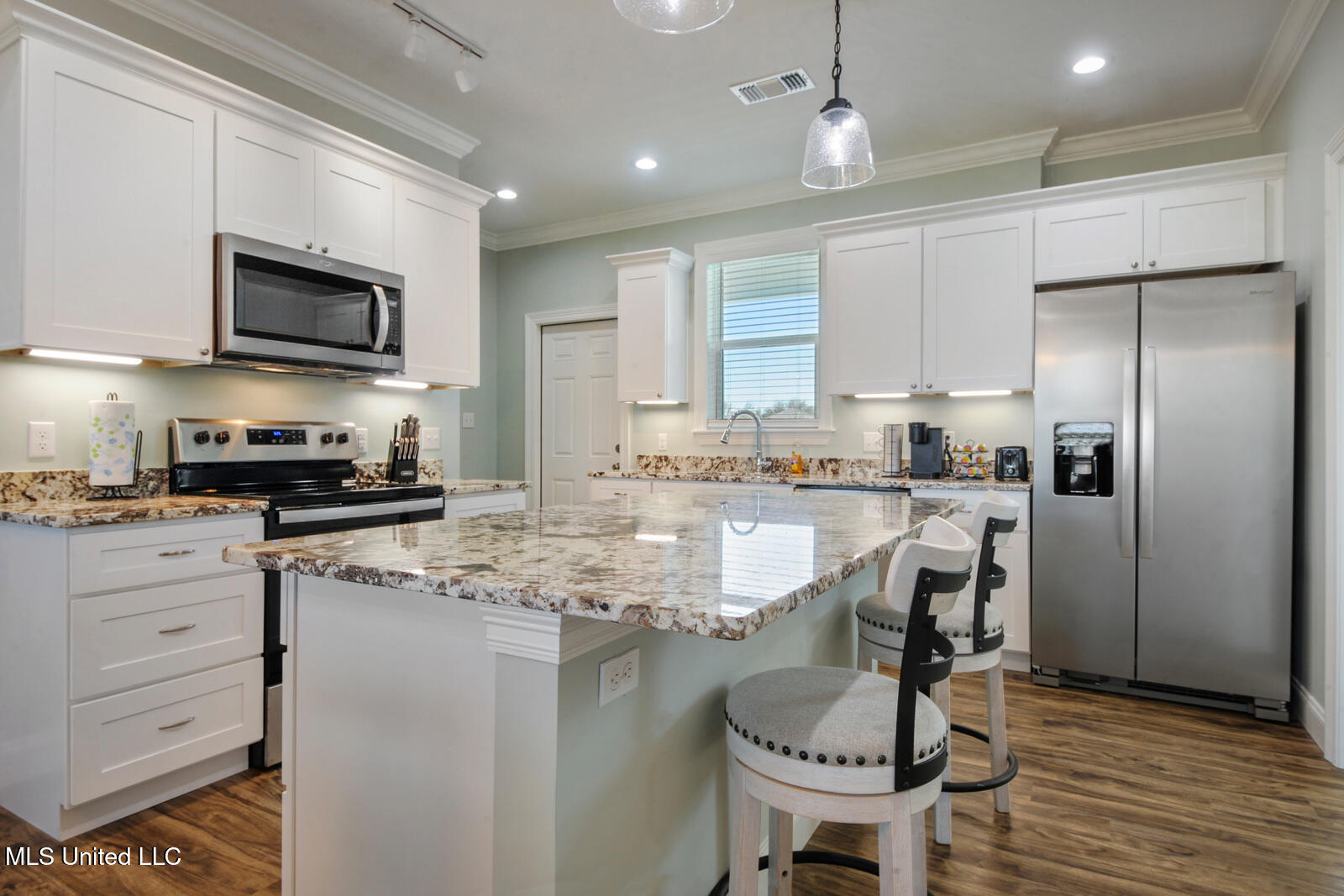 95 Phillip Street Bay St. Louis, MS 39520 - Photo 51 of 63 island