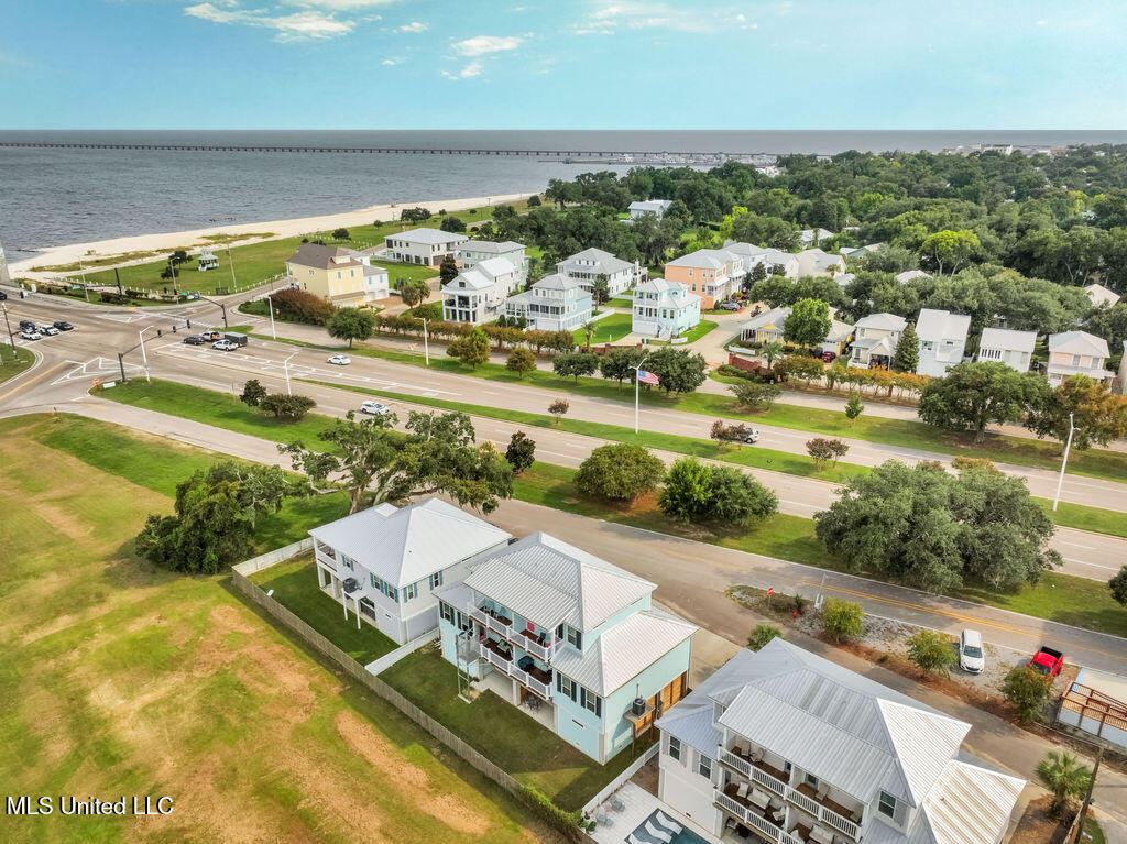 95 Phillip Street Bay St. Louis, MS 39520 - Photo 7 of 63 95PhillipSt-7