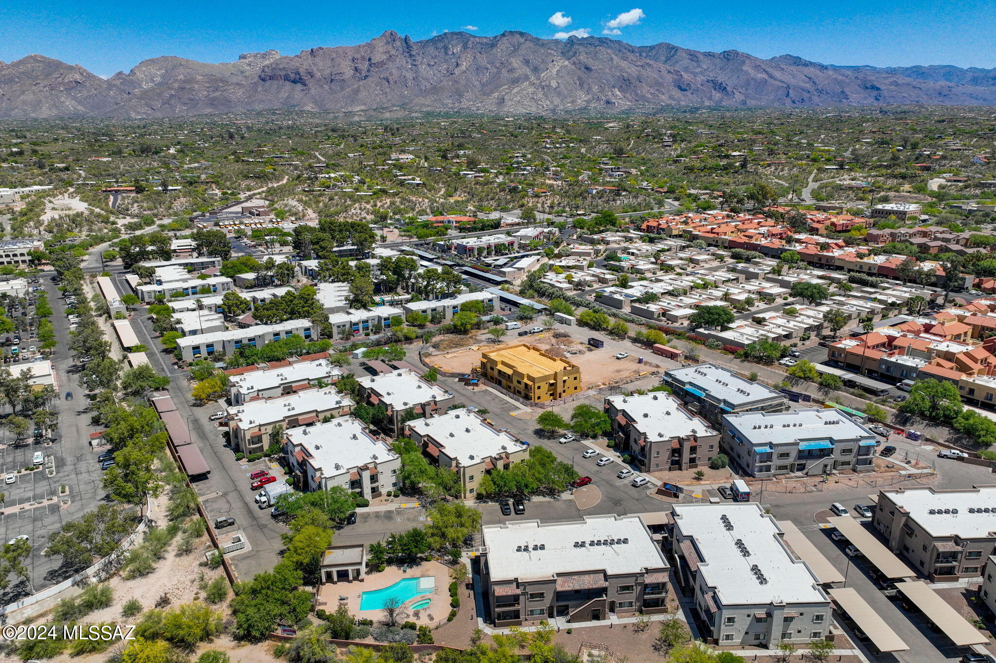 2026 East River Road, Unit 104 Tucson, AZ 85718 - Photo 44 of 46