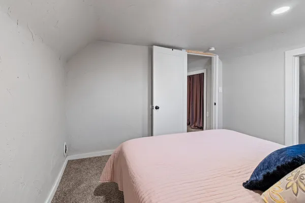 $269,900 | 34 North 3rd Street, Winneconne, WI 54986