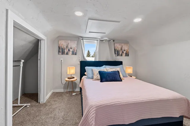 $284,900 | 34 North 3rd Street, Winneconne, WI 54986