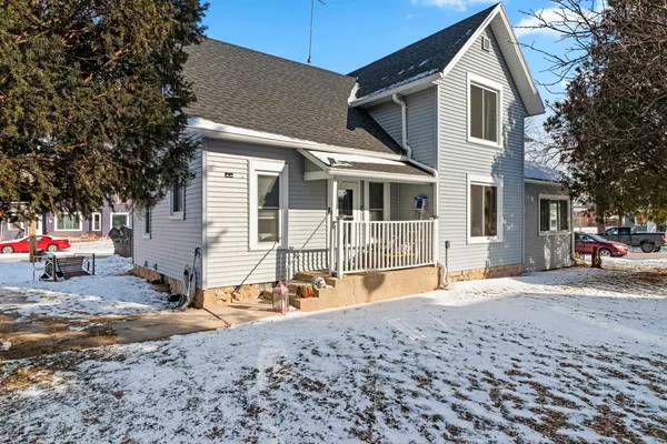 $269,900 | 34 North 3rd Street, Winneconne, WI 54986