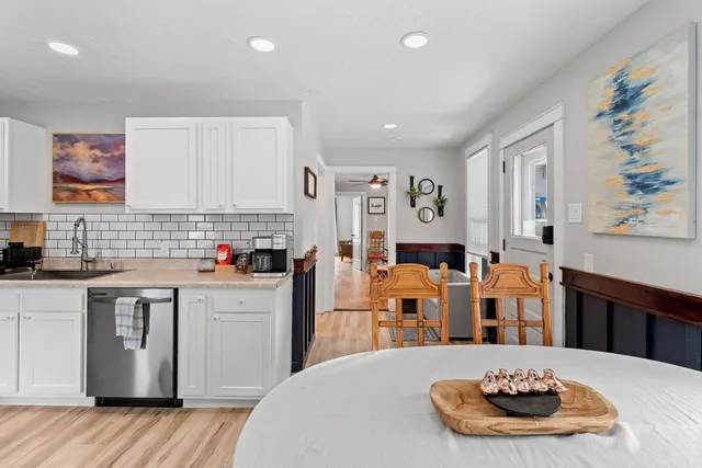 $284,900 | 34 North 3rd Street, Winneconne, WI 54986