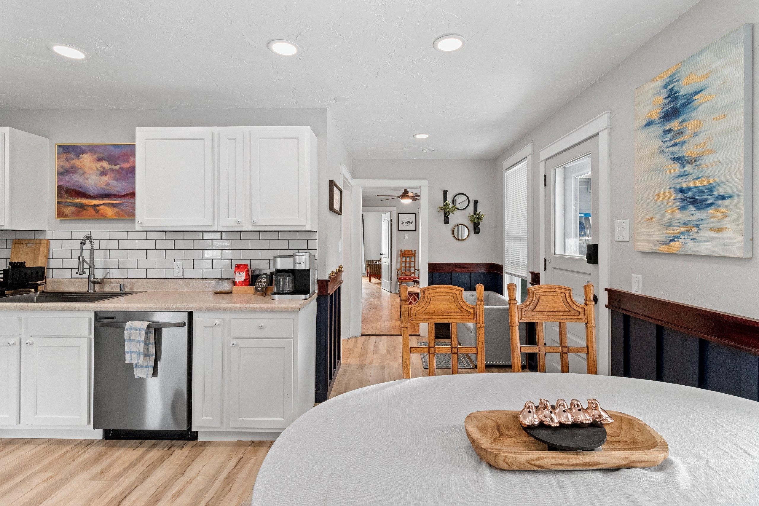 34 North 3rd Street Winneconne, WI 54986 - Photo 6 of 58