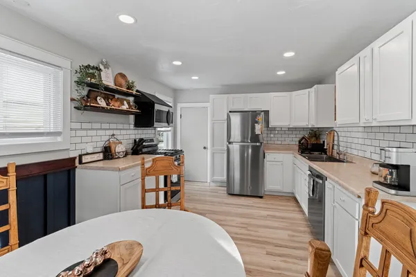 $269,900 | 34 North 3rd Street, Winneconne, WI 54986