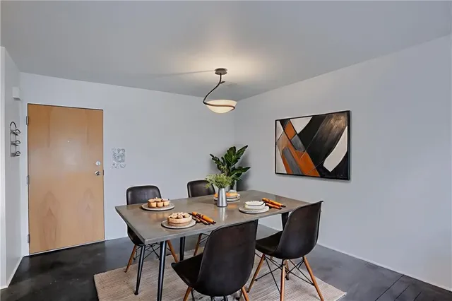 $225,000 | 2814 Leona Lane, Coraopolis, PA 15108