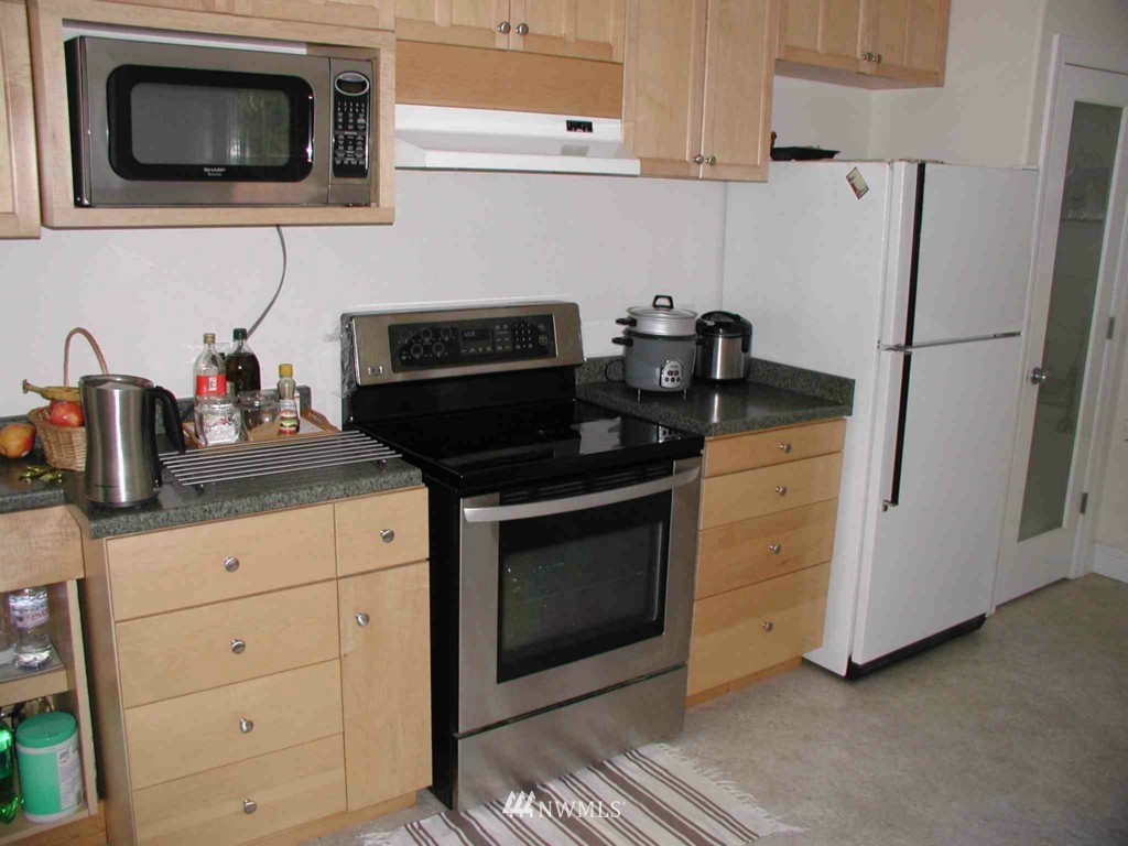 18412 48th Street Southwest Longbranch, WA 98351 - Photo 3 of 11 Gallery Image 3