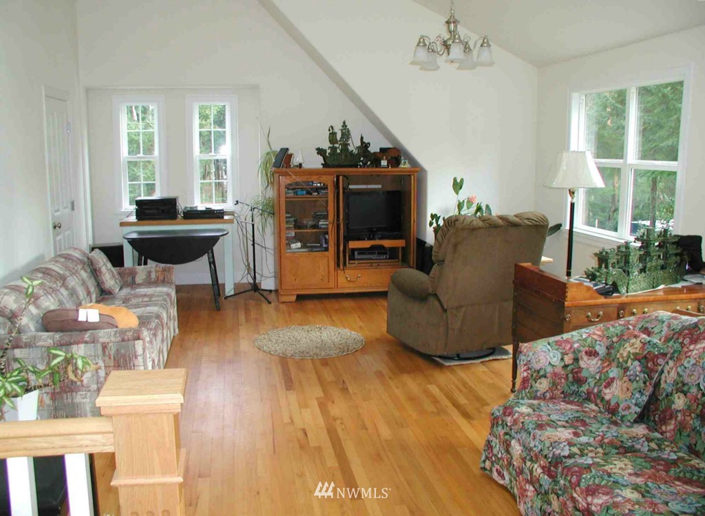 18412 48th Street Southwest Longbranch, WA 98351 - Photo 4 of 11 Gallery Image 4
