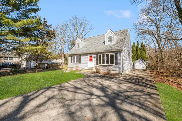 $499,000 | 28 Bow And Arrow Trail South, South Kingstown, RI 02879