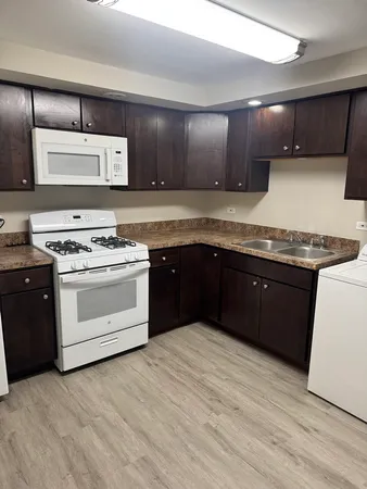 $209,000 | 3936 169th Street, Country Club Hills, IL 60478
