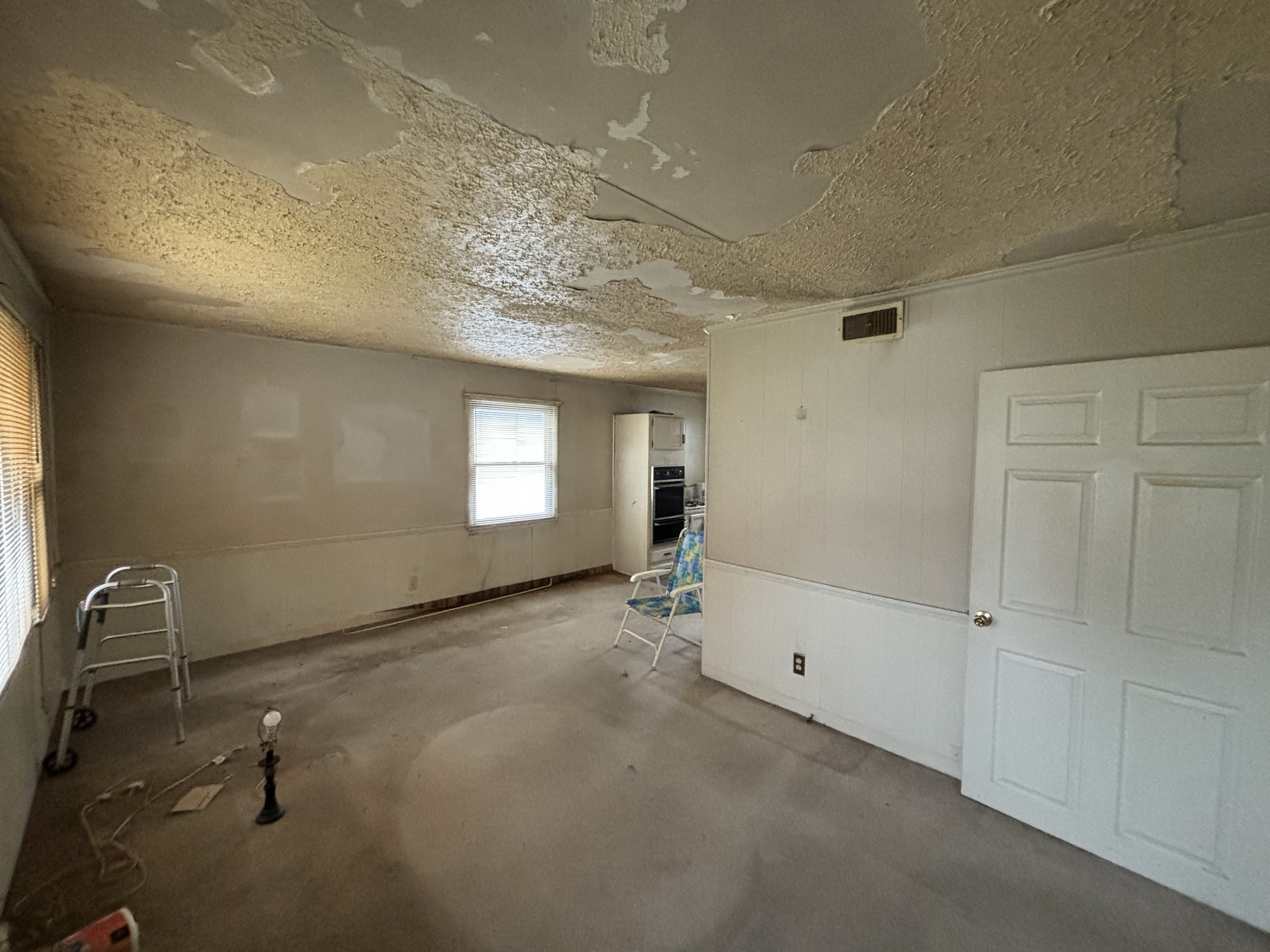 1828 North Riley Avenue Indianapolis, IN 46218 - Photo 3 of 8 Gallery Image 3