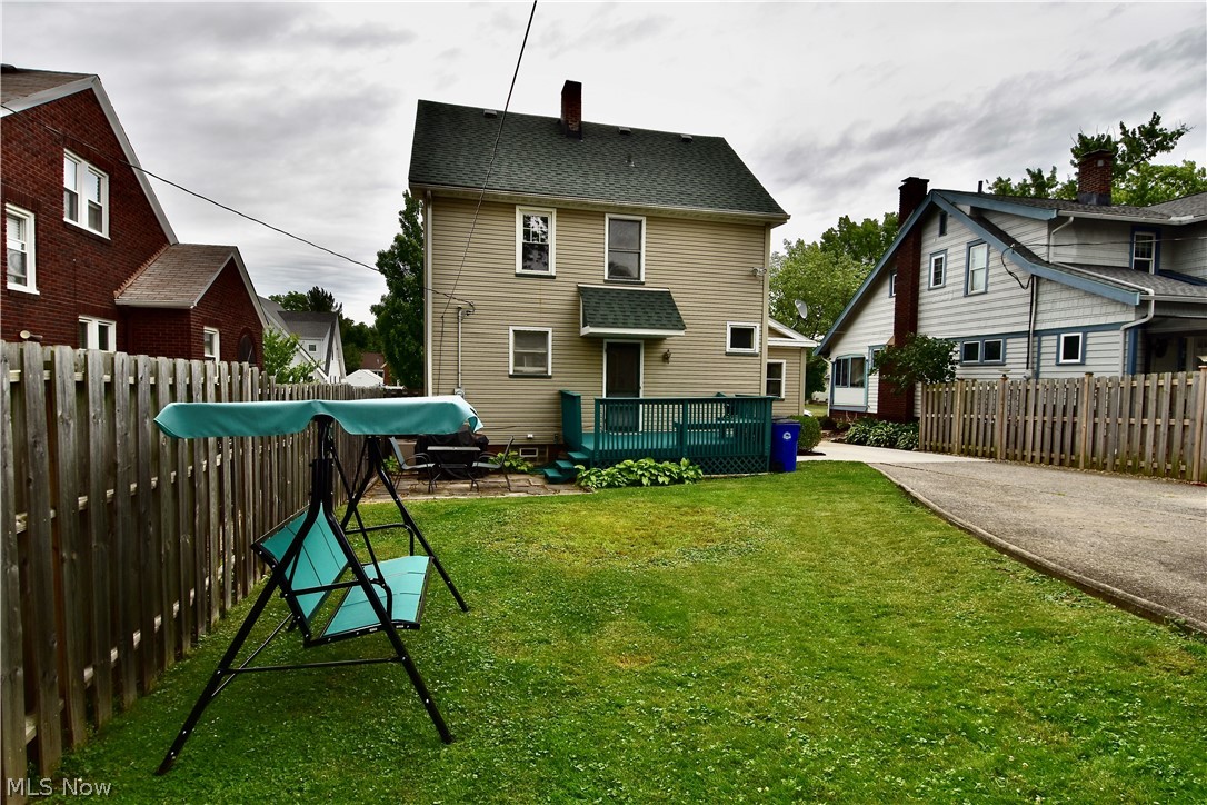 4620 Landchester Road Cleveland, OH 44109 - Photo 5 of 31 Gallery Image 5