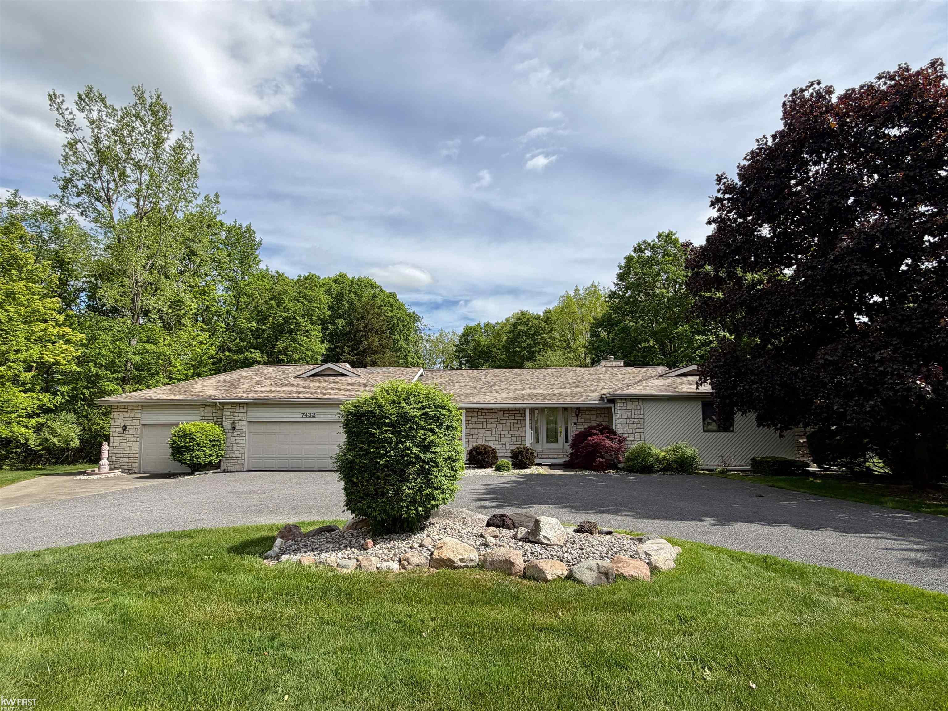 7432 East River Road Flushing, MI 48433 - Photo 60 of 62