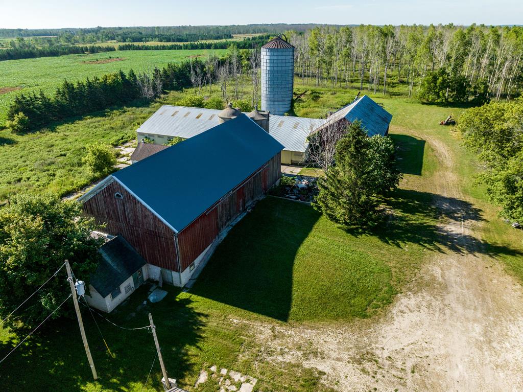 E6211 County Line Road Forestville, WI 54213 - Photo 35 of 45 Gallery Image 35