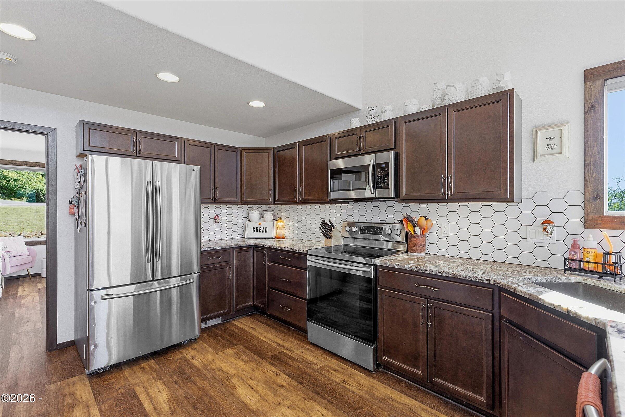 15075 Bel Air Road Cloverdale, OR 97112 - Photo 16 of 58 Gallery Image 16