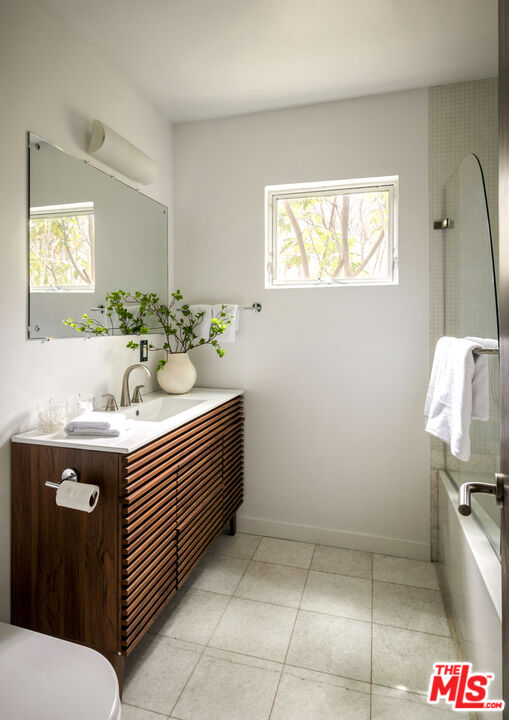 1126 Indiana Avenue Venice, CA 90291 - Photo 14 of 34