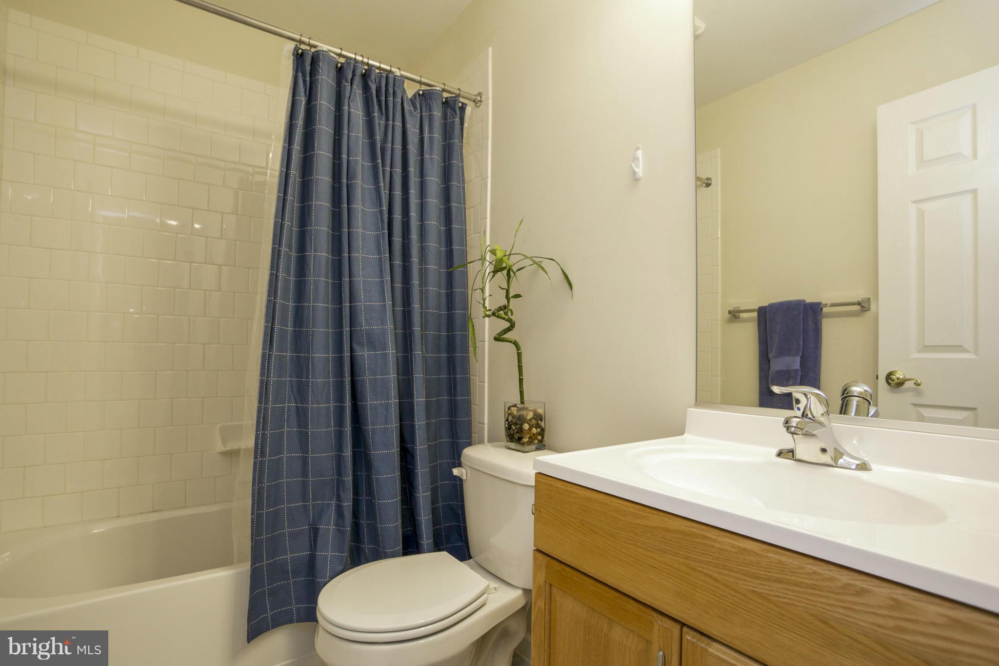 7504 Riddle Avenue Baltimore, MD 21224 - Photo 21 of 27 Bath